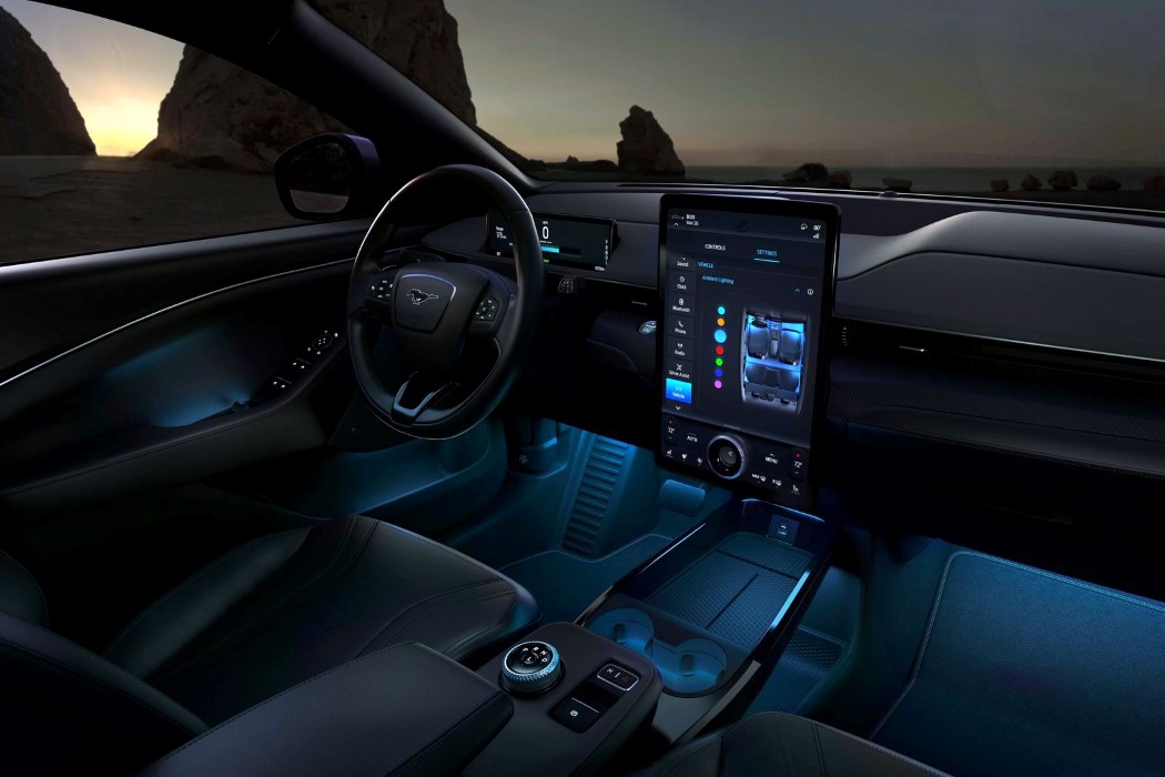 automobile，electric vehicle，Mustang mach-e，Ford，