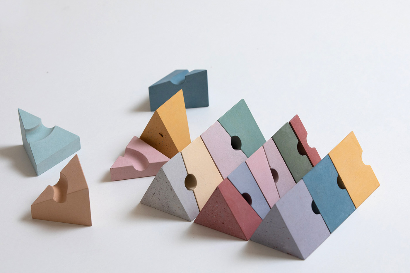 Building blocks，Track toy，Toys，Logifaces，