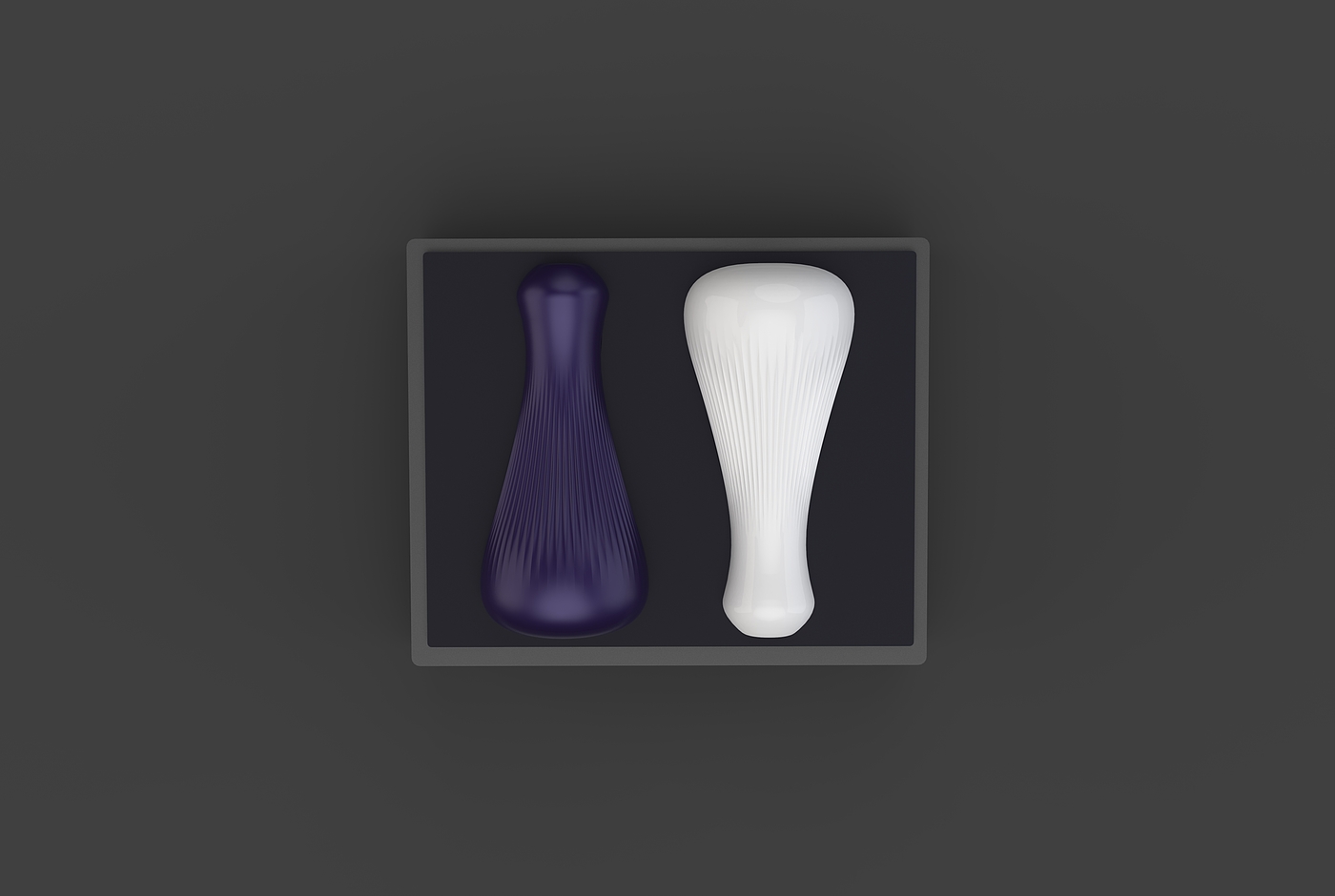 Small vase，