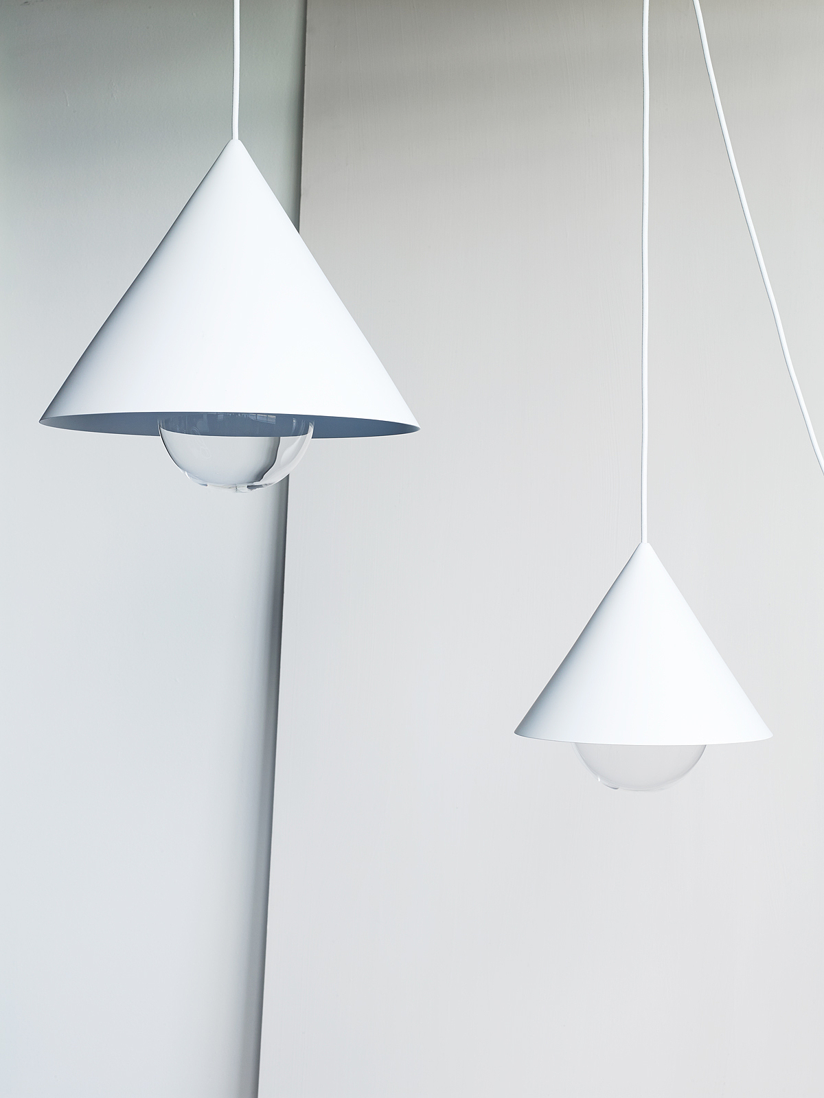 Cone Lights，Wall lamp，Floor lamp，a chandelier，geometry，