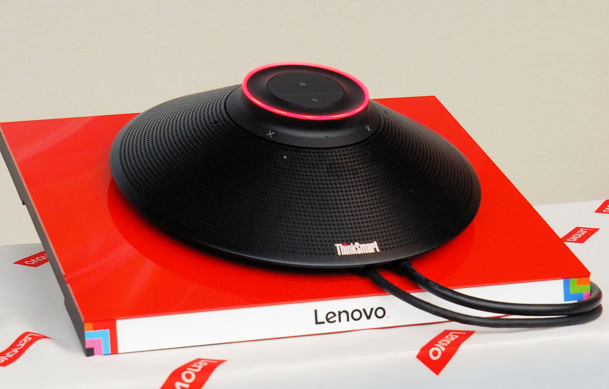 2019 red dot product design award，ThinkSmart Hub 700，Conference system，association，reddot，