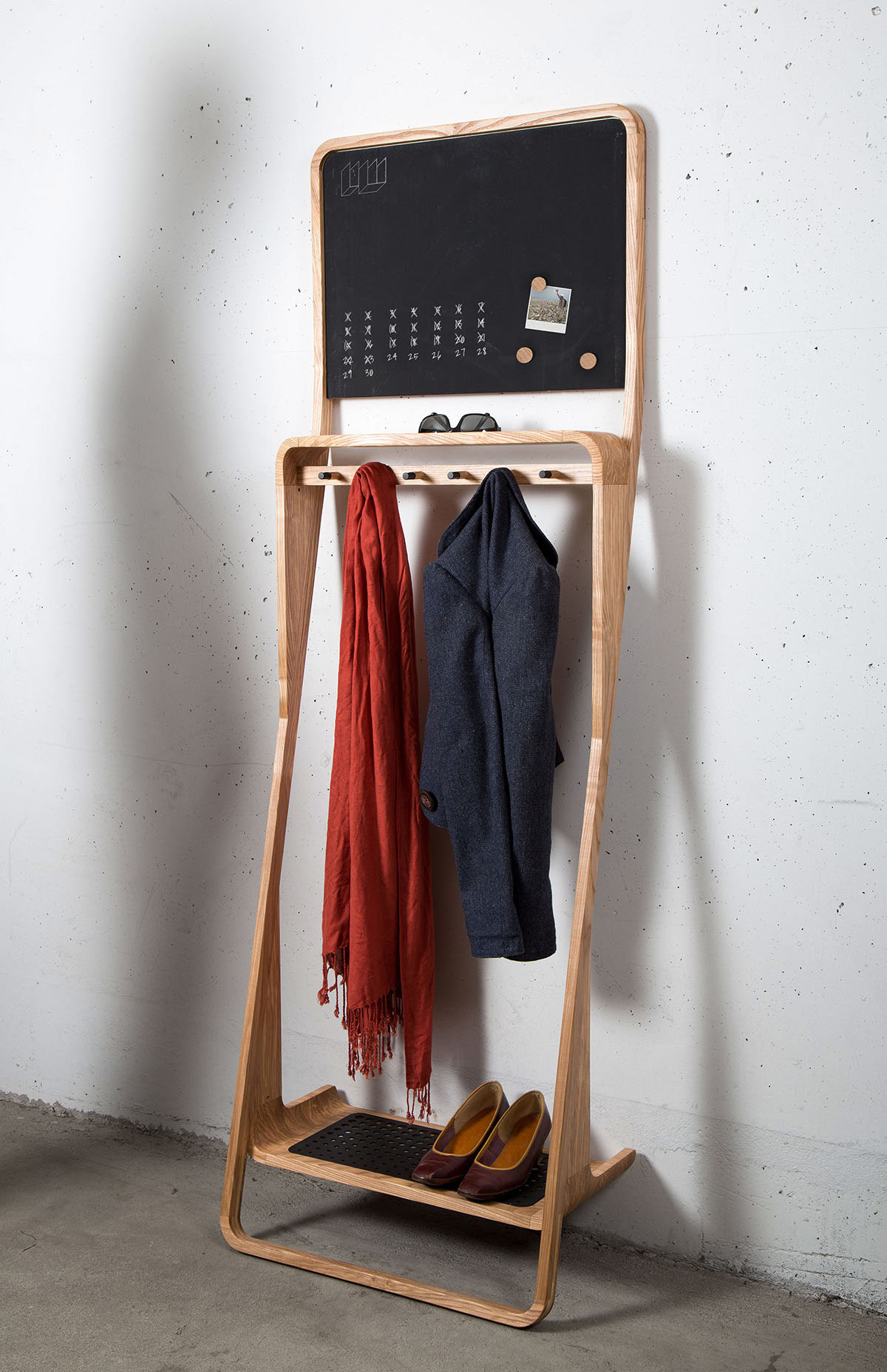 furniture，coat hanger，Receive，wood，Simplicity，
