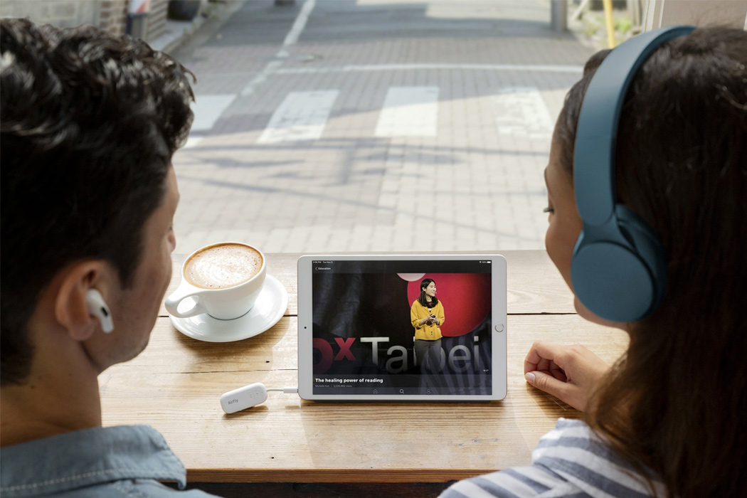 white，Wireless receiver，AirFly Pro，