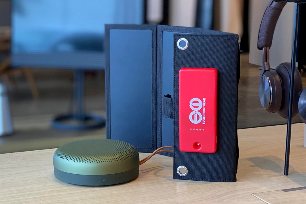 Portable，Battery board，solar energy，