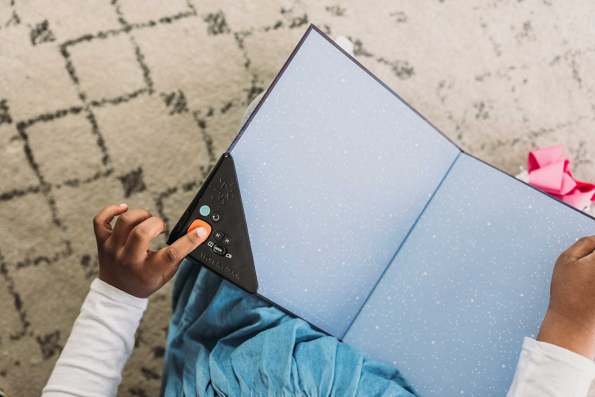 originality，Design，children，Audio book player，