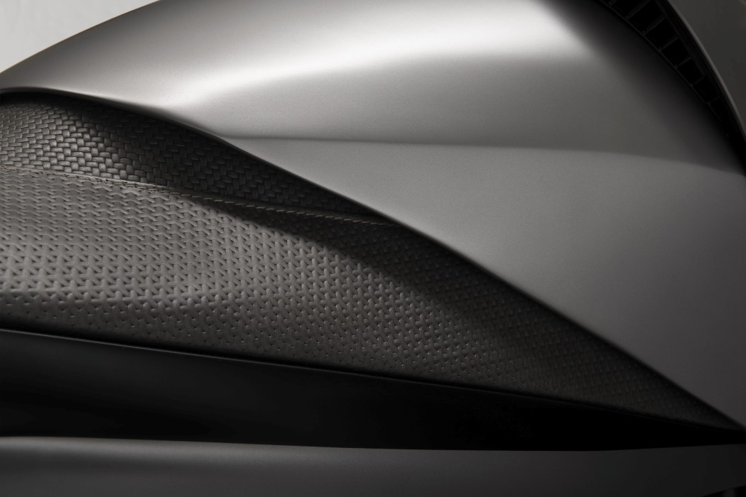 Metal，Motorcycle design，Kenzo，