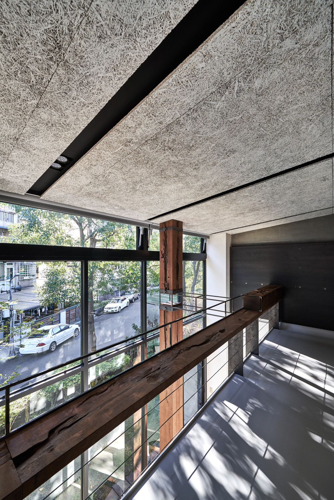 Display Rack，Iron parts，Log，exhibition，