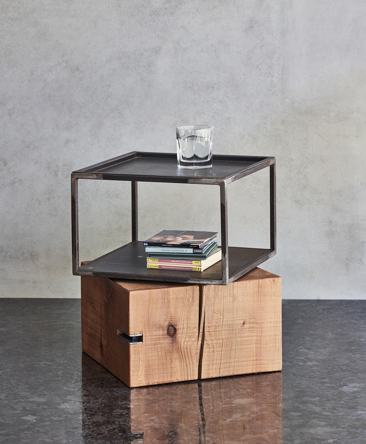 Display Rack，Iron parts，Log，exhibition，