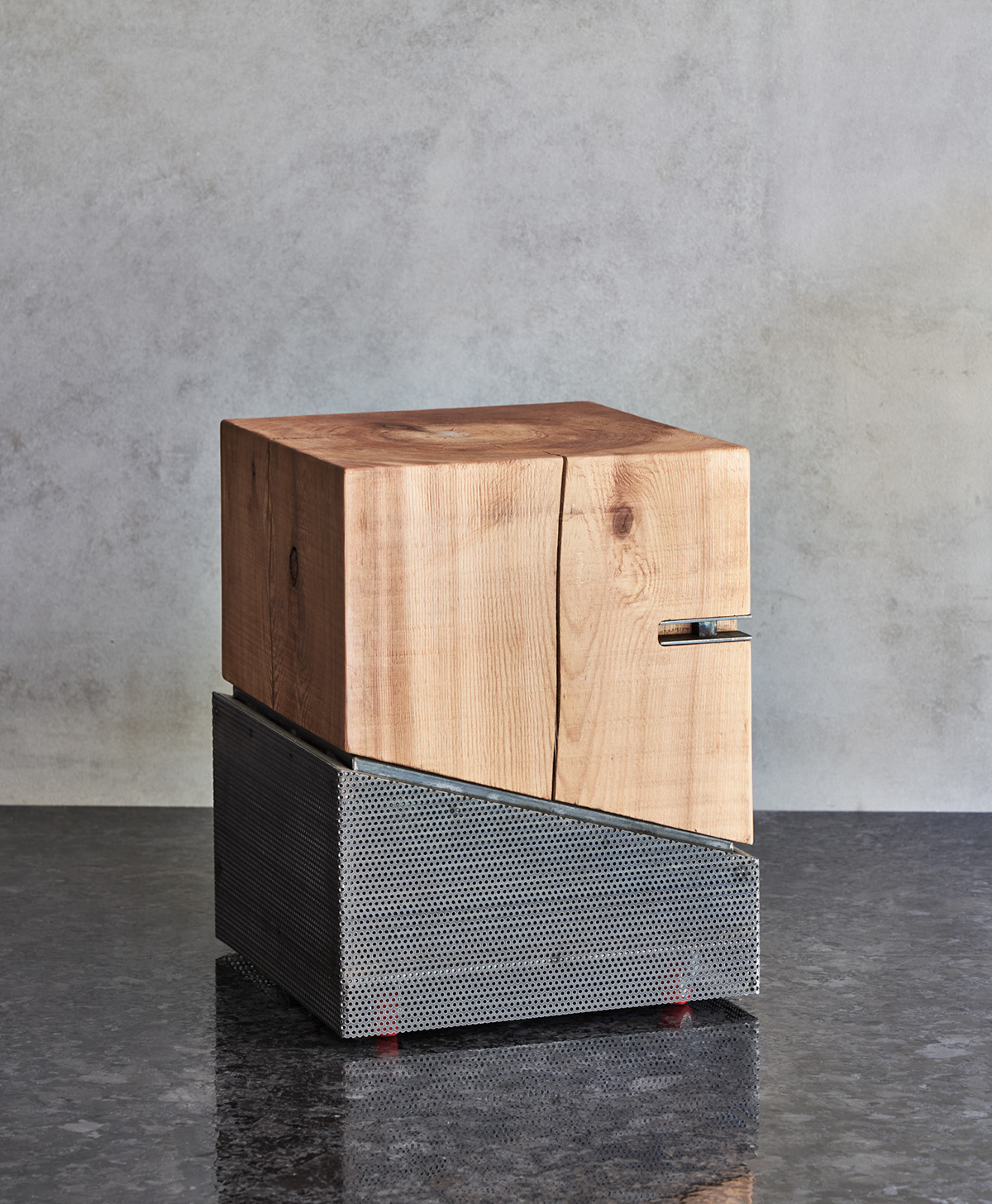 Display Rack，Iron parts，Log，exhibition，