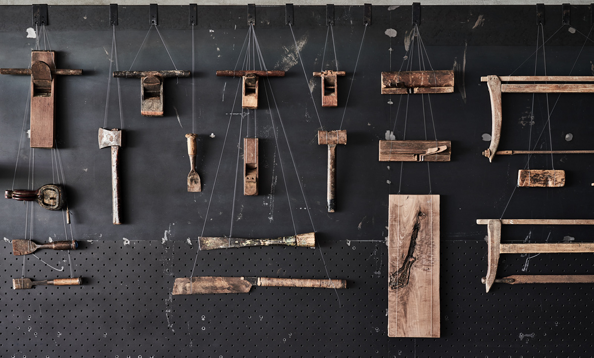 Display Rack，Iron parts，Log，exhibition，