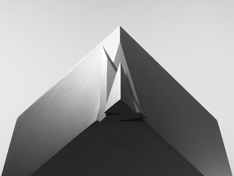 nis，alarm clock，two thousand and nineteen，No Entry，