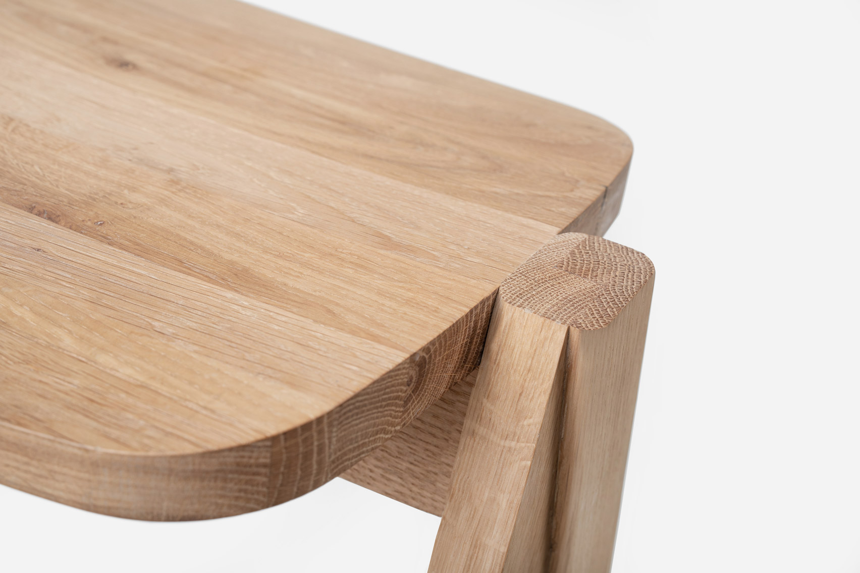 wooden ，Bar stool，Deadgood，