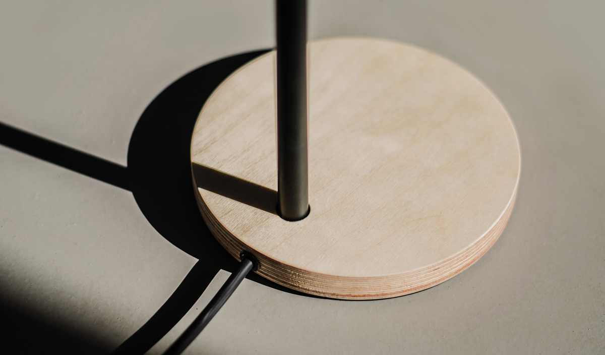 Desk lamp，Log，Simplicity，