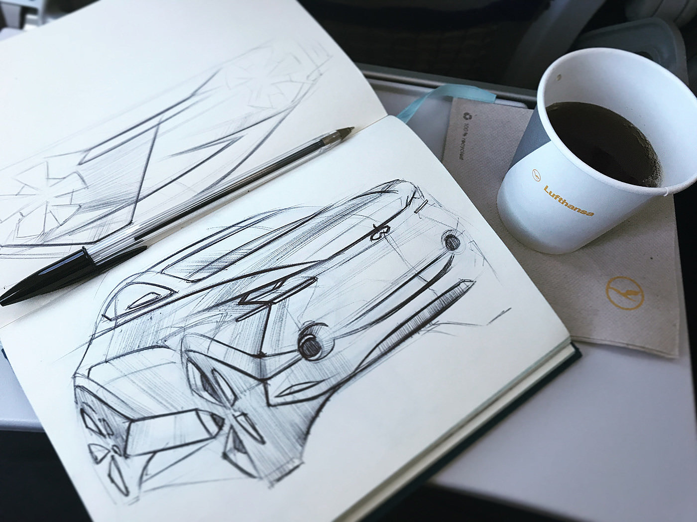 Sports car，manuscript，Sketch，