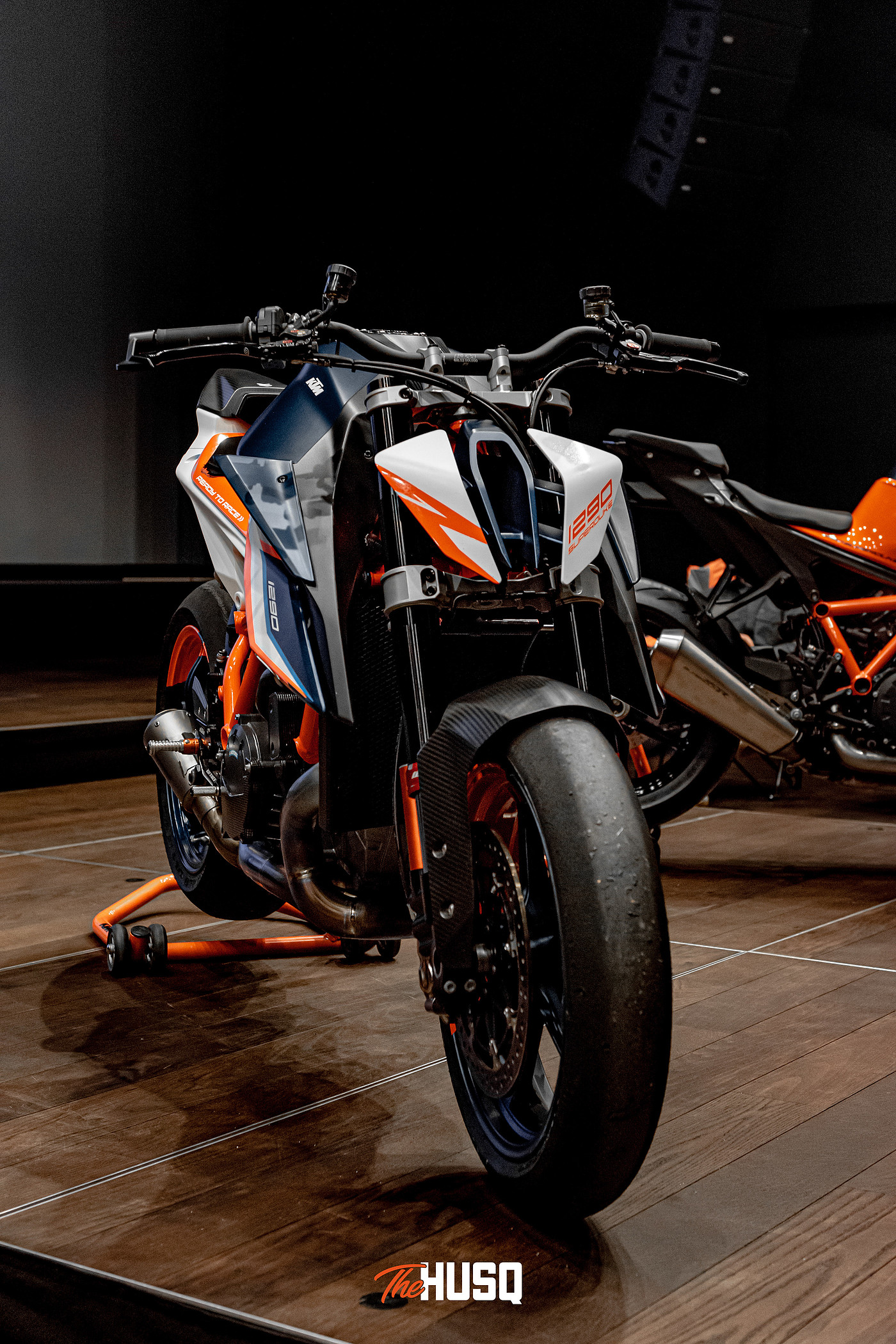 gules，motorcycle，locomotive，Superduke R，Quentin HCH，