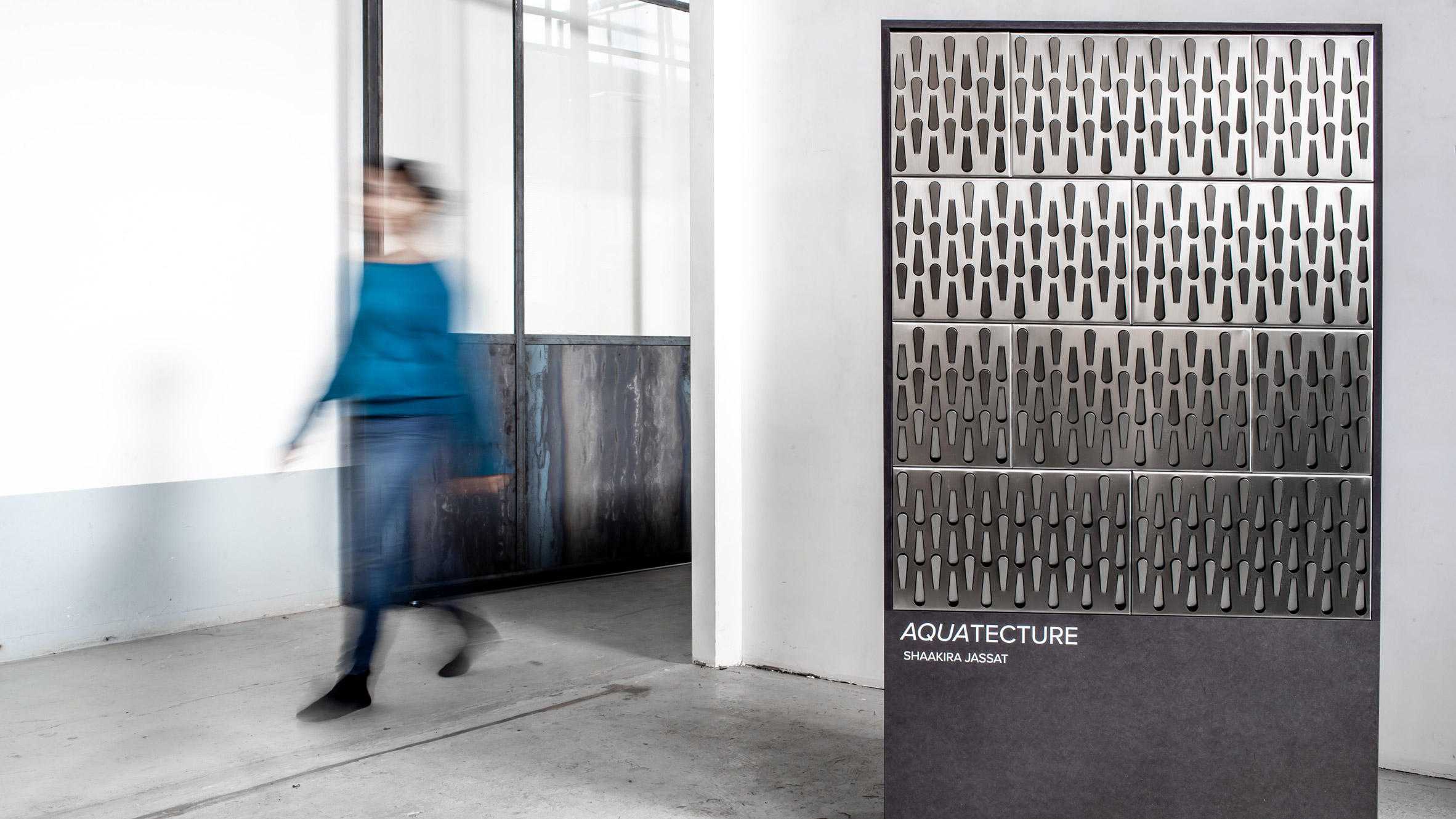 solar energy，stainless steel，drought，Water collecting plate，Studio Sway，