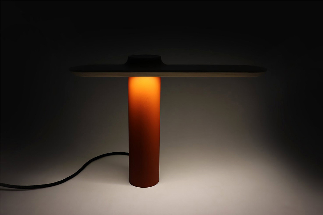 Desk lamp，Metal，woodiness，natural，Plateau Lamp，