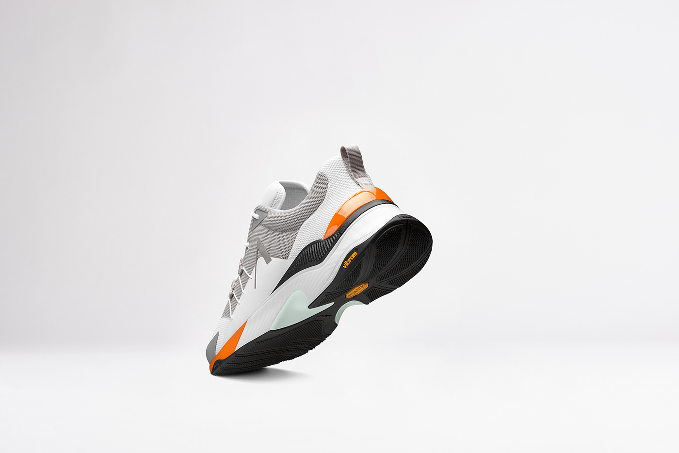 white，Hand drawn，sneakers，ARKK，