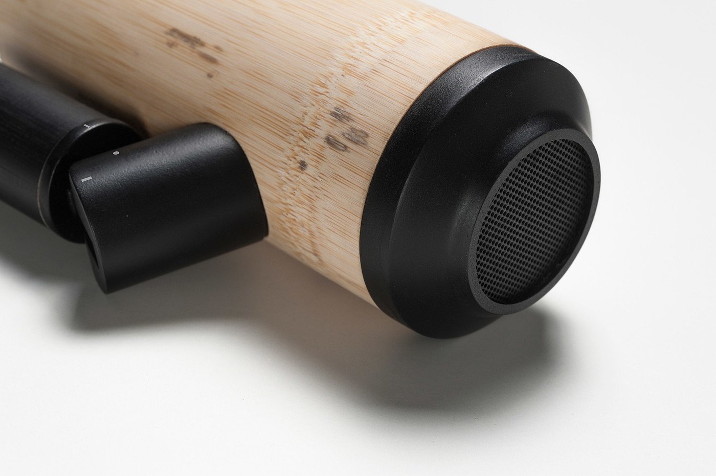 Bamboo，bamboo tube，electronic product，hair drier，speaker，