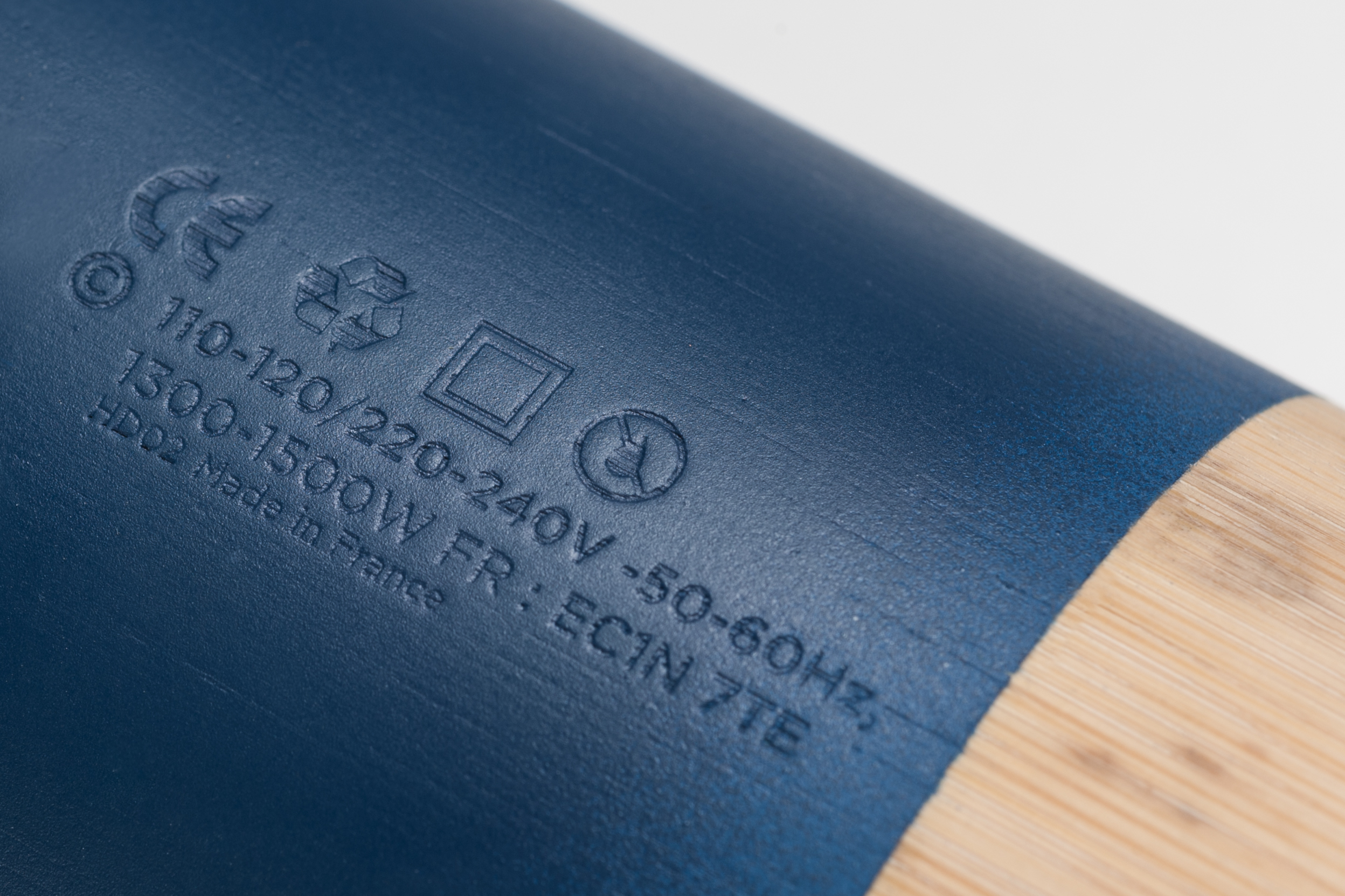 Bamboo，bamboo tube，electronic product，hair drier，speaker，