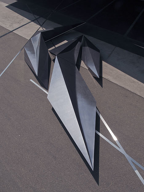 furniture，vehicle，Multifaceted，curved surface，