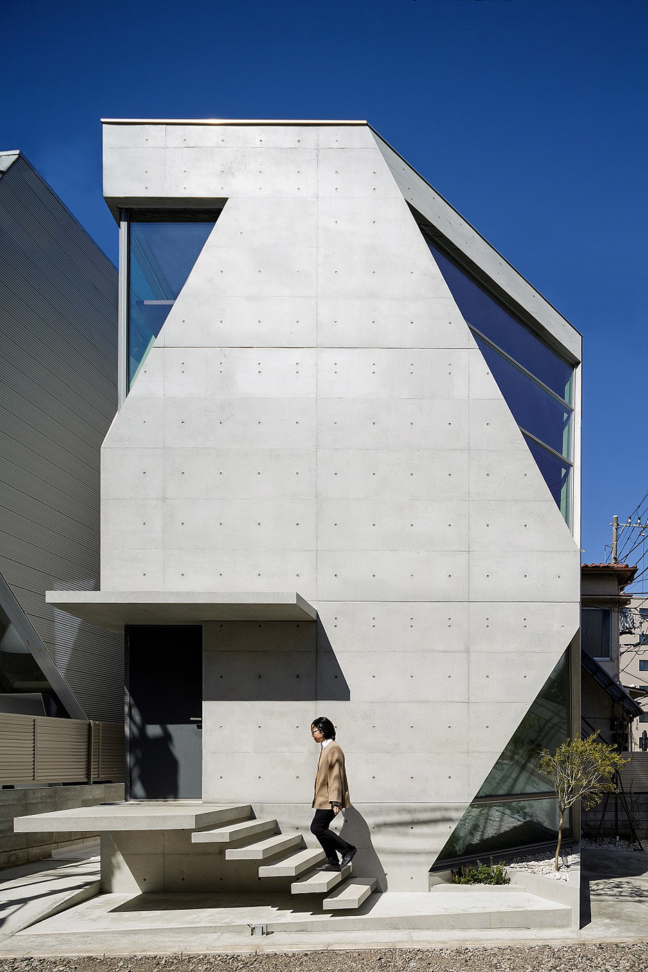 furniture，vehicle，Multifaceted，curved surface，