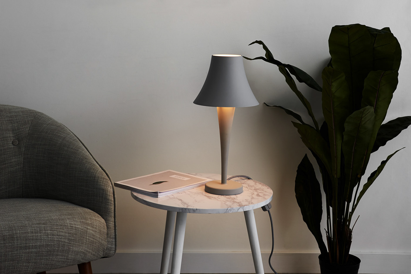 Desk lamp，modern，grace，Minimalism，Paris，