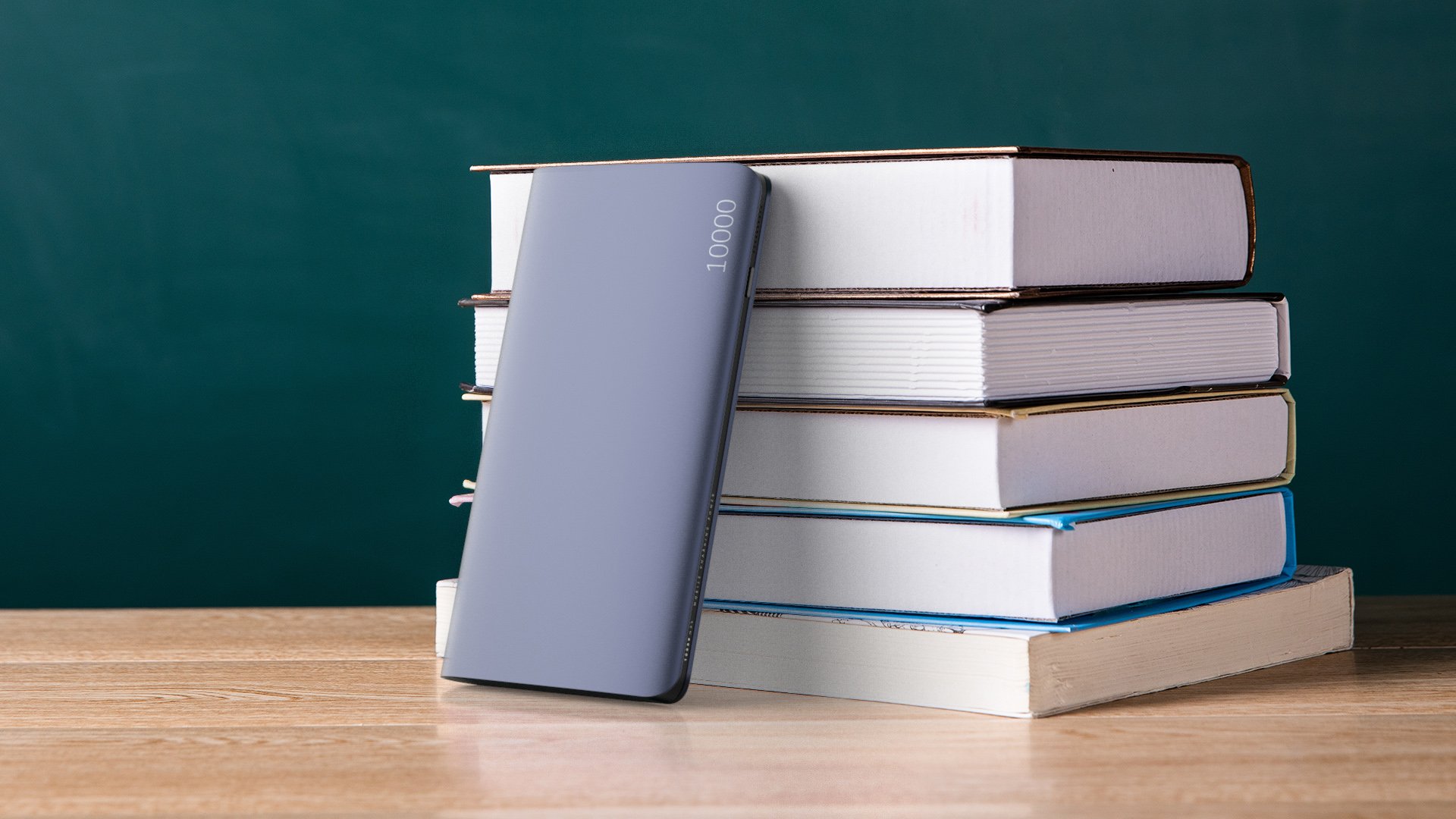 to work in an office，literature，portable source，book，book，portable battery，