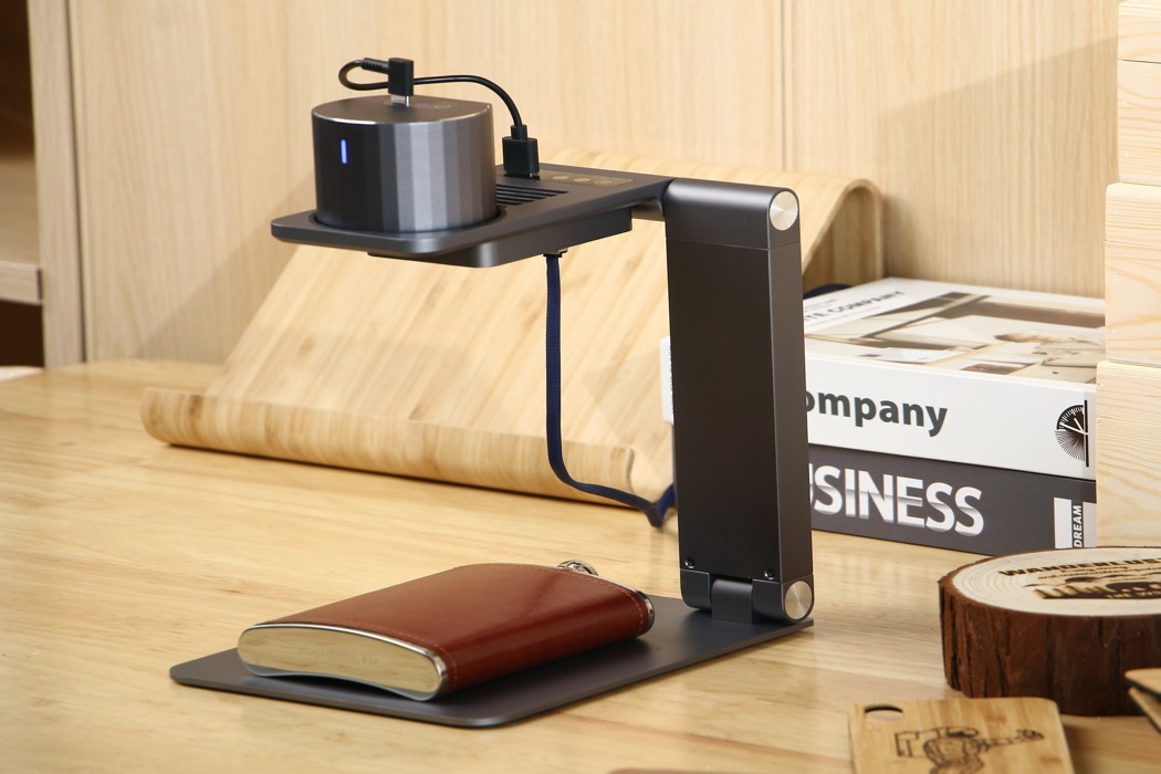 Zou Yuanhui，laser，Engraving machine，fold，