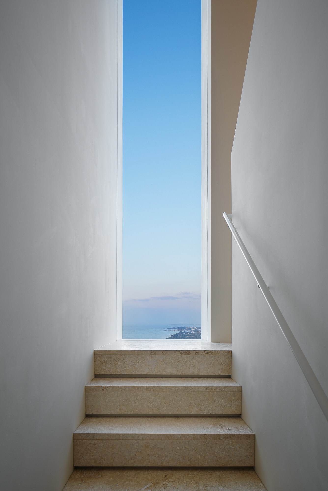 white，Minimalist，Architectural design，Okinawa House，