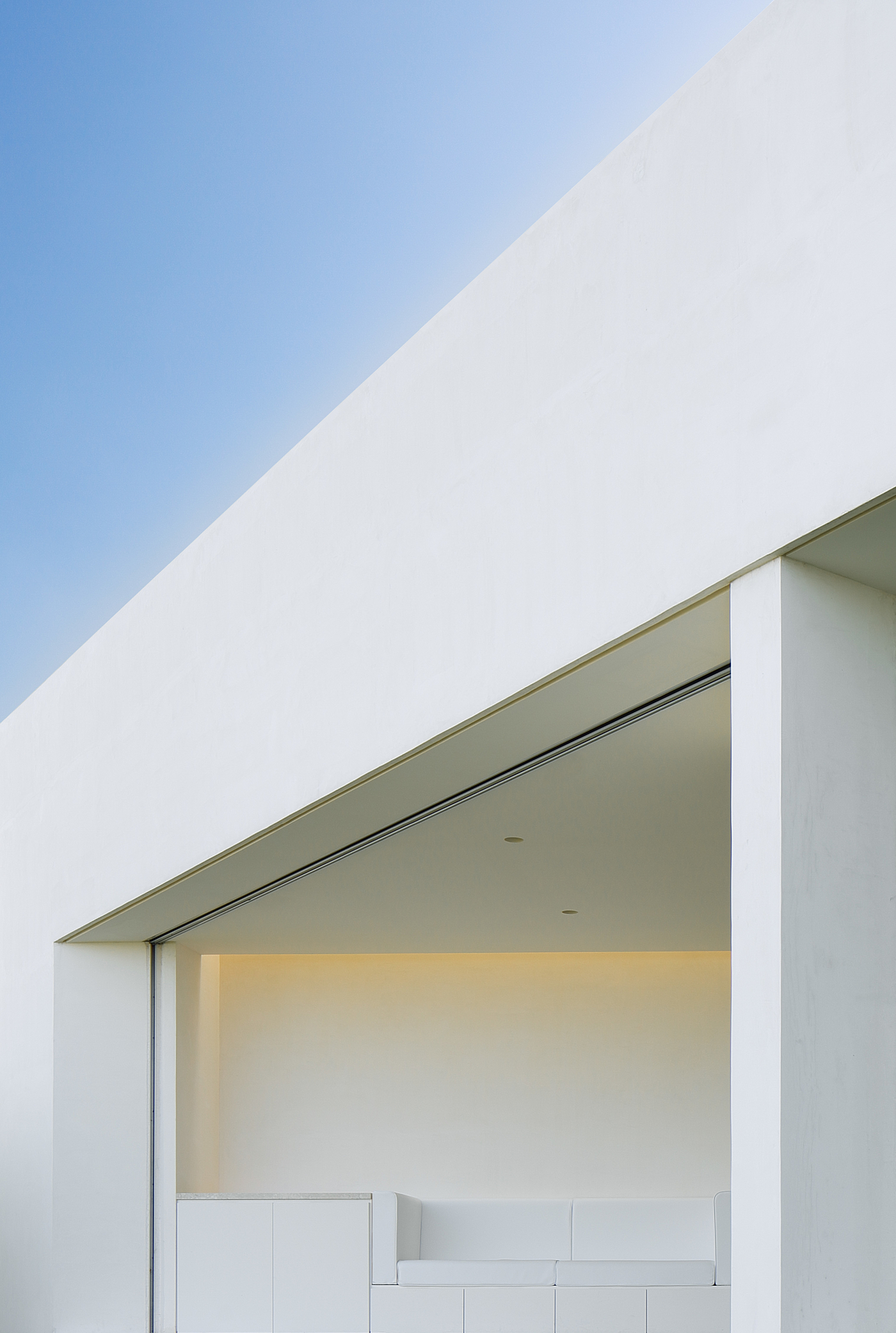 white，Minimalist，Architectural design，Okinawa House，