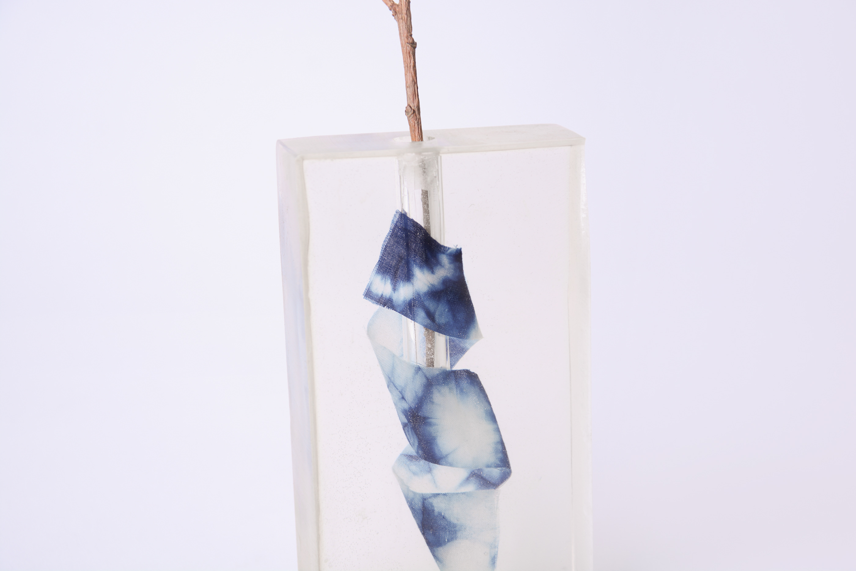 Traditional craft，blue，vase，