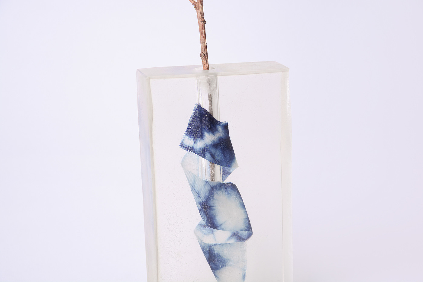 Traditional craft，blue，vase，