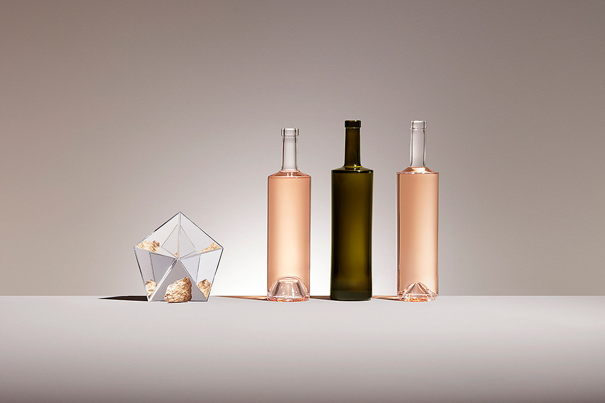 Saver glass，Glass，Render，bottle，