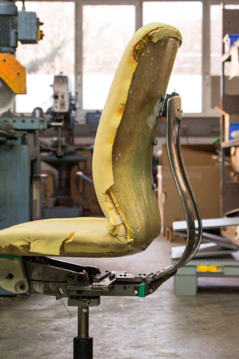 Office chair，At 187 series，furniture，gules，