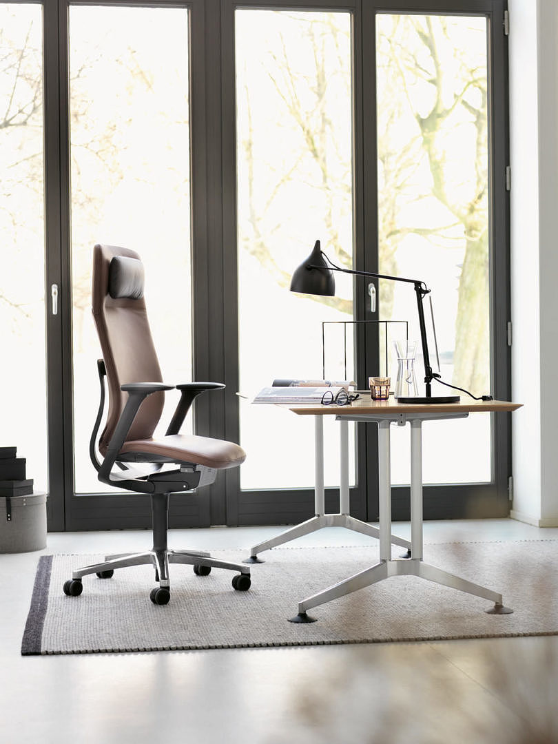 Office chair，At 187 series，furniture，gules，
