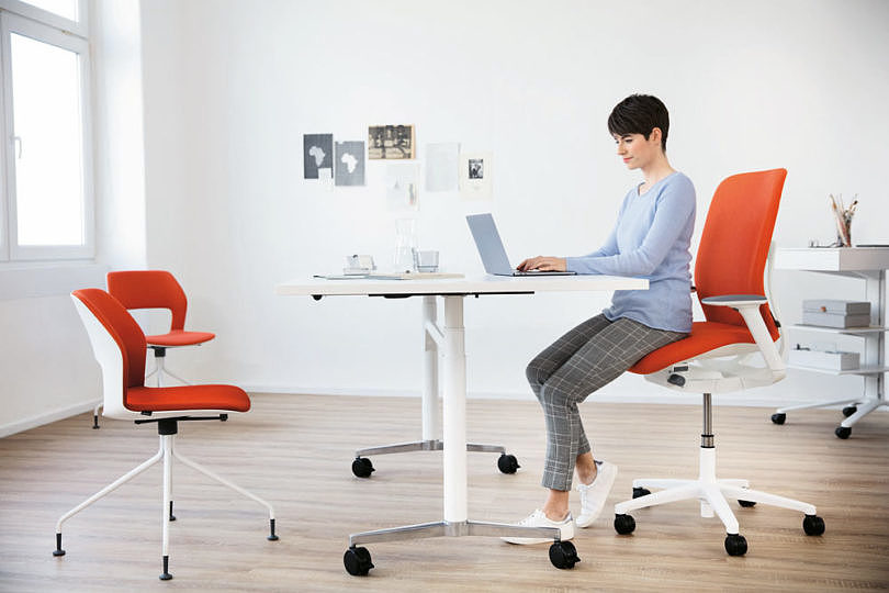 Office chair，At 187 series，furniture，gules，