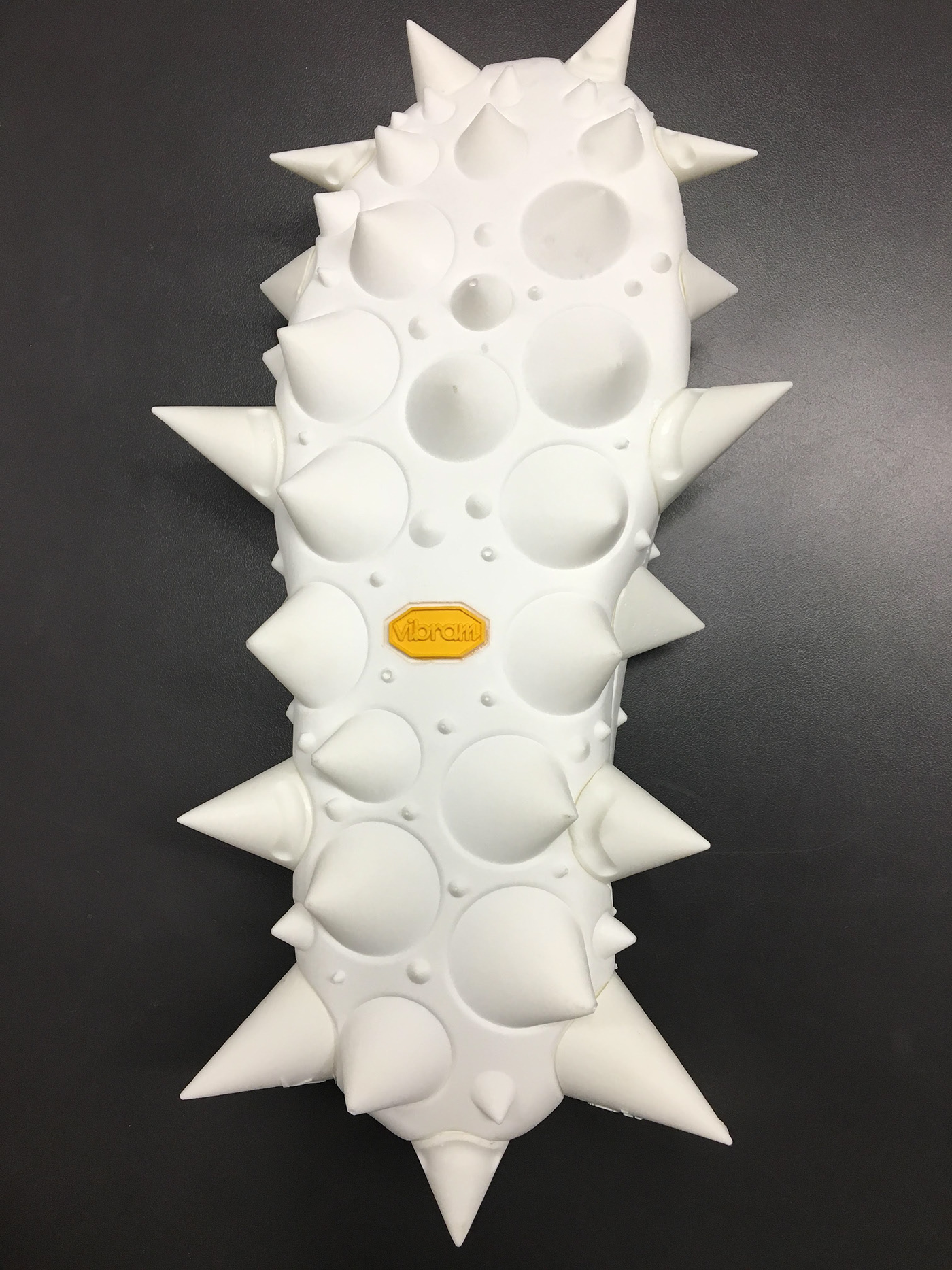 Design，shoes，trend，originality，