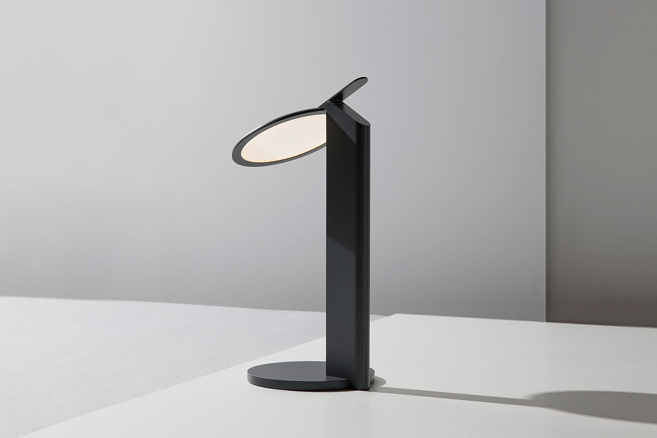 Nod Light，esthetics，of new style，Desk lamp，Design，originality，