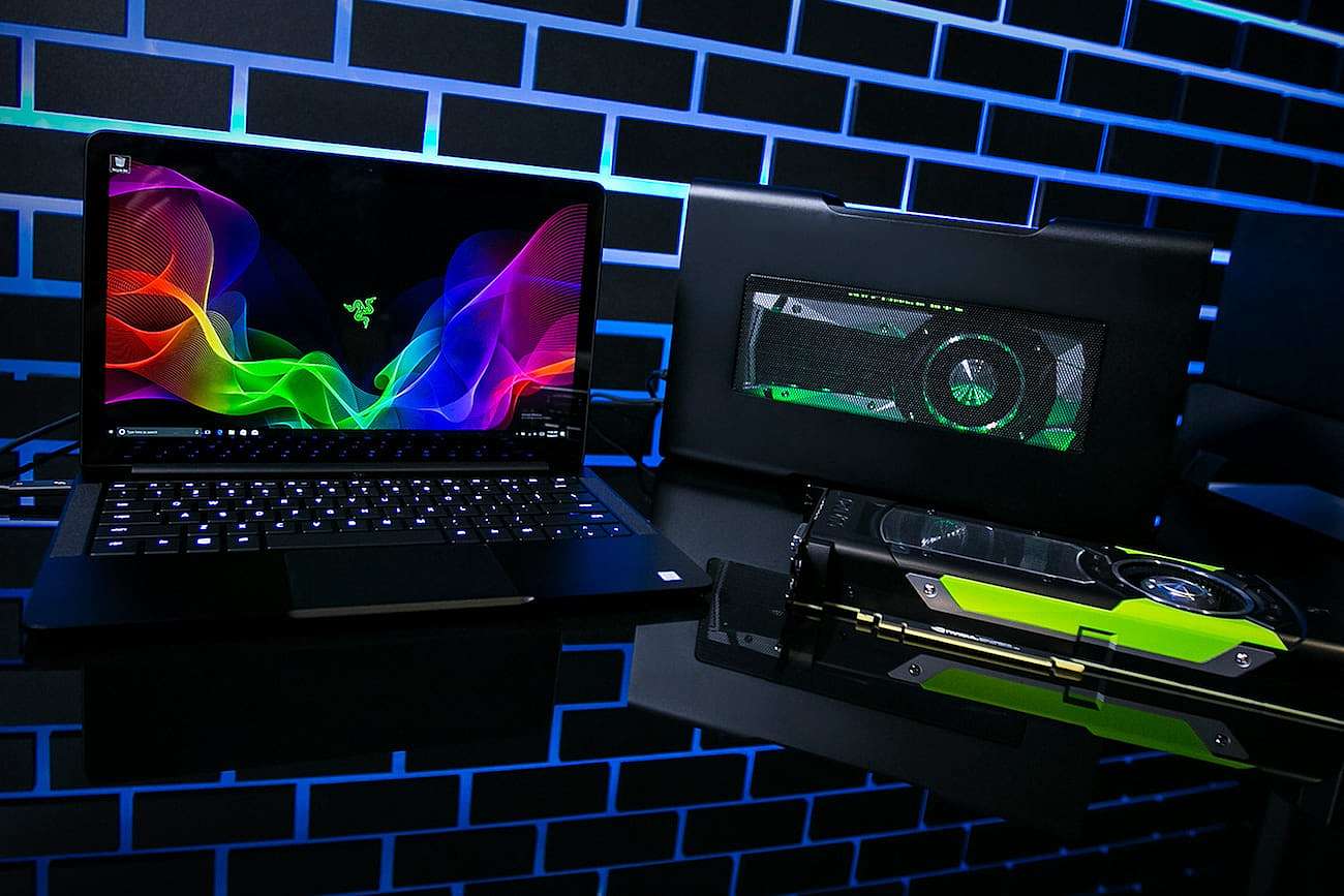 Raza Computer Razer电脑:玩的已经不再是性能,而是炫酷! - 普象网