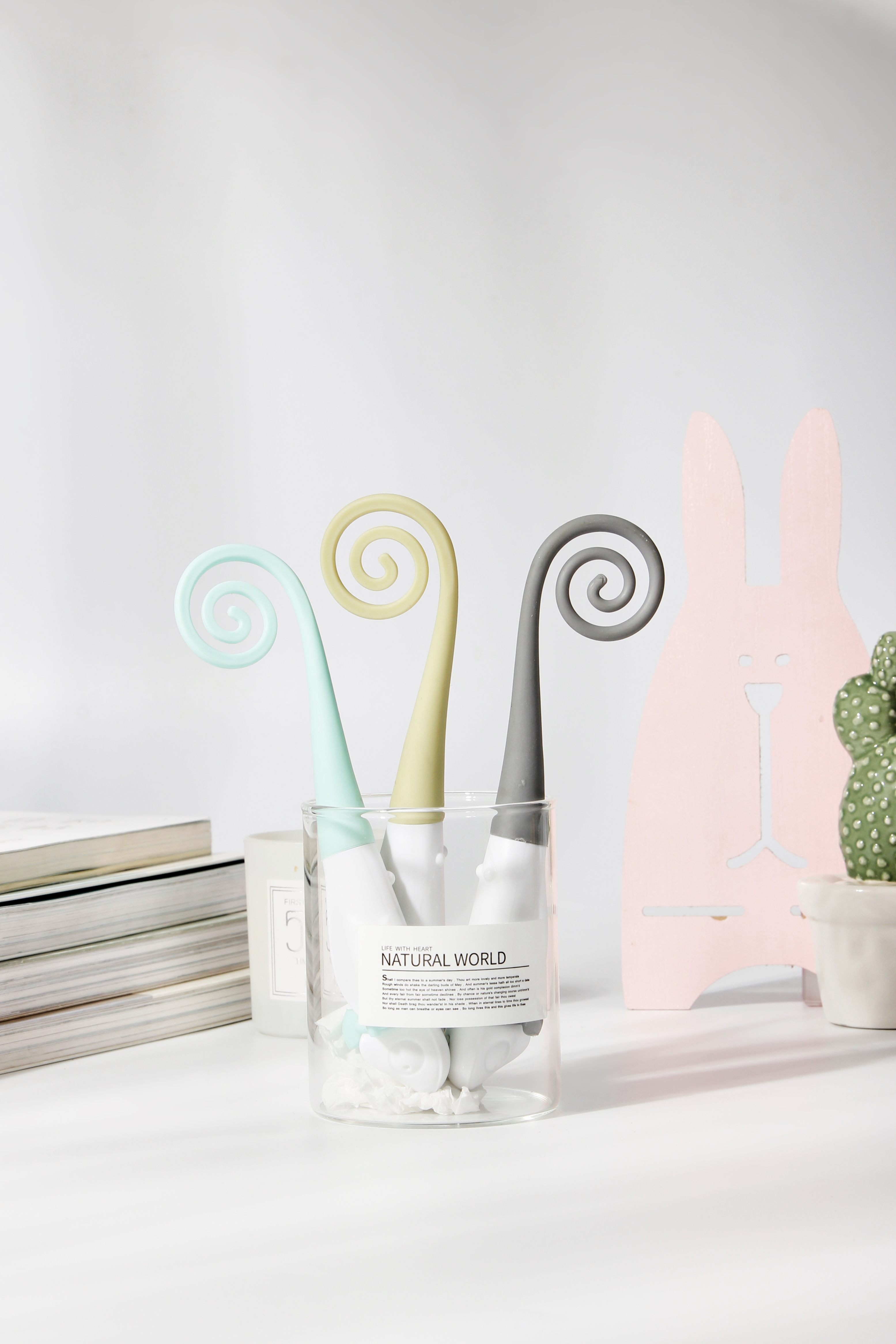 Lizard medium oil pen small fresh cartoon student cute black，