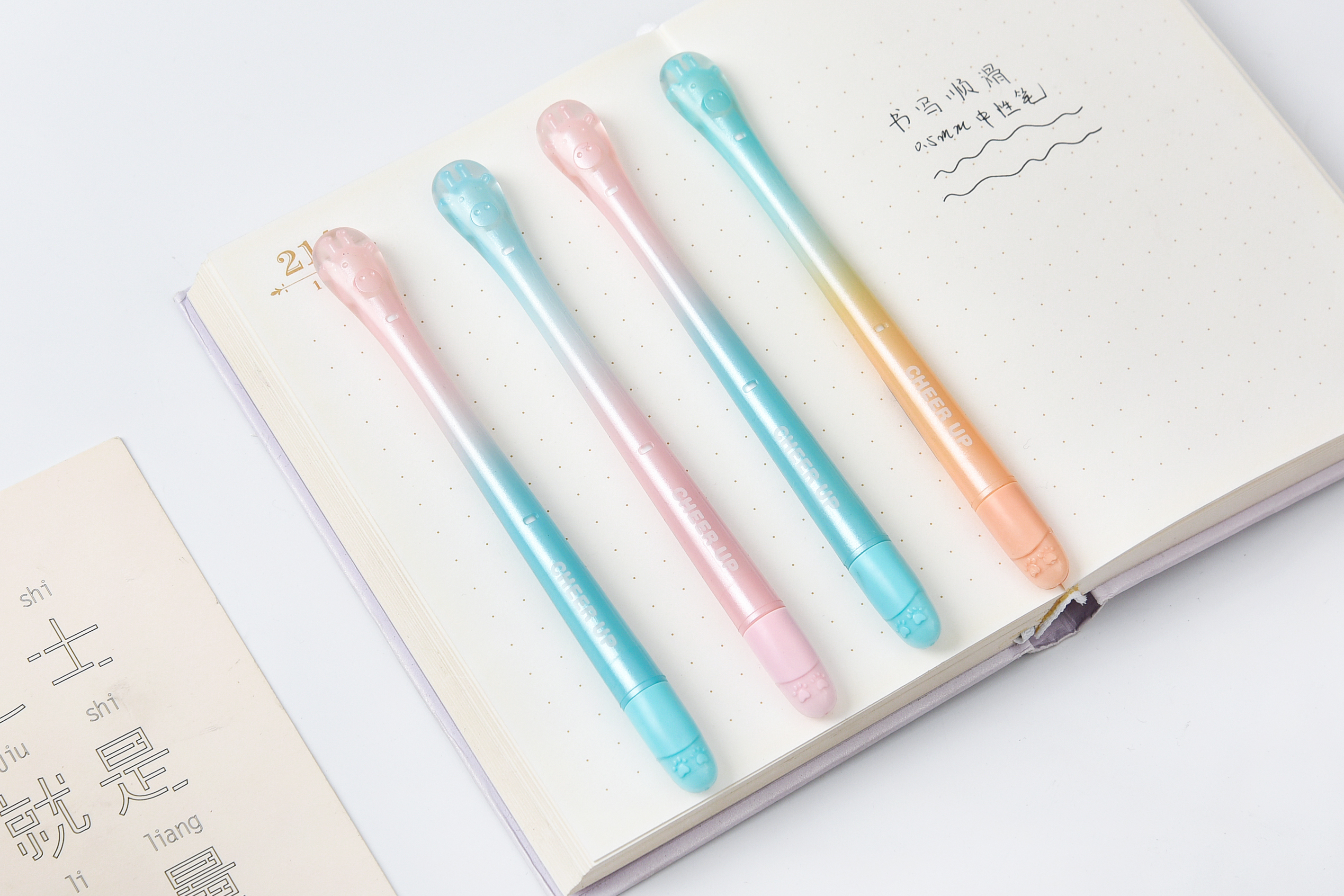 Korean creative cute cute giraffe soft glue，