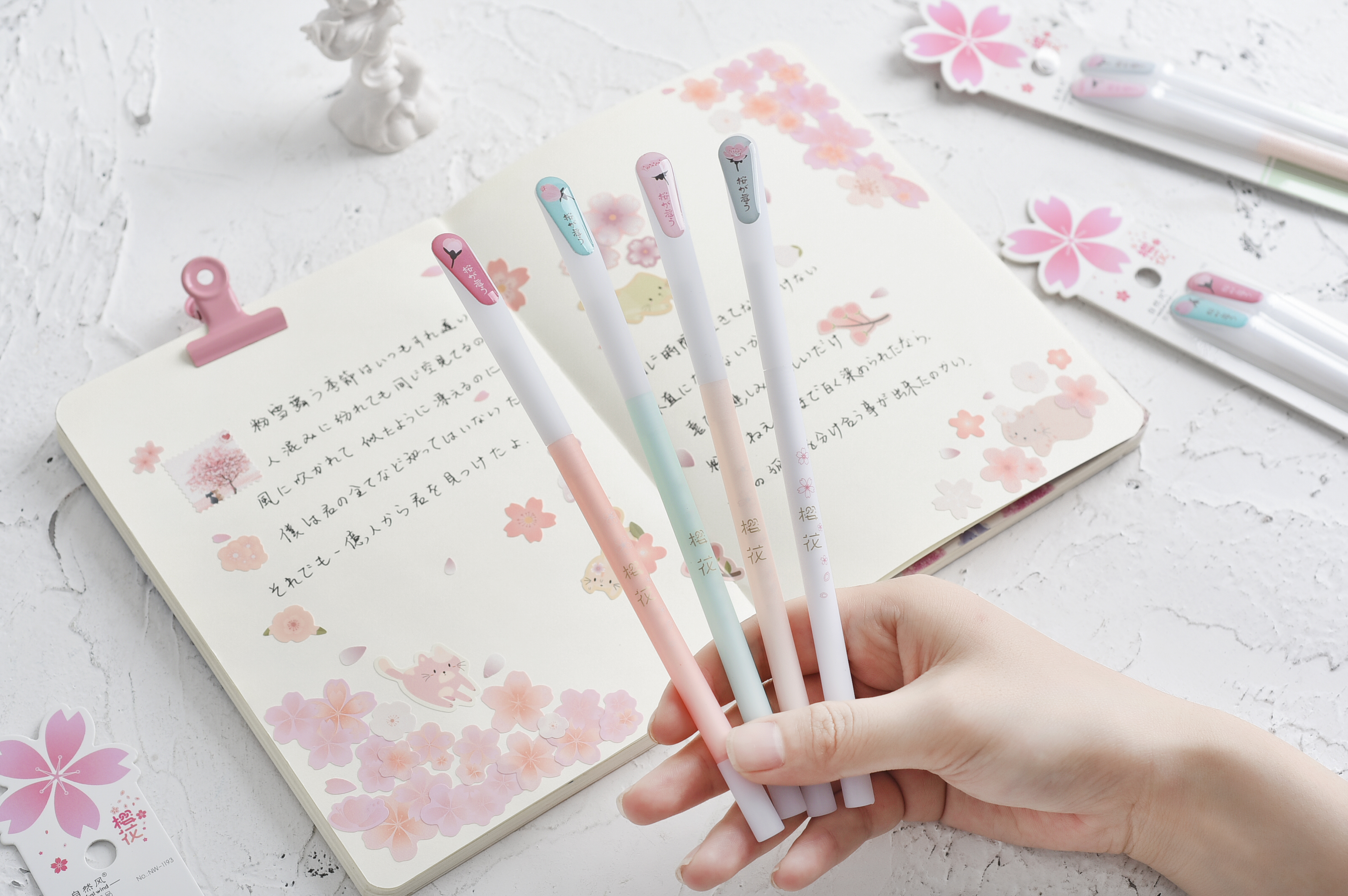 Cherry drop plastic pen cute student pen，