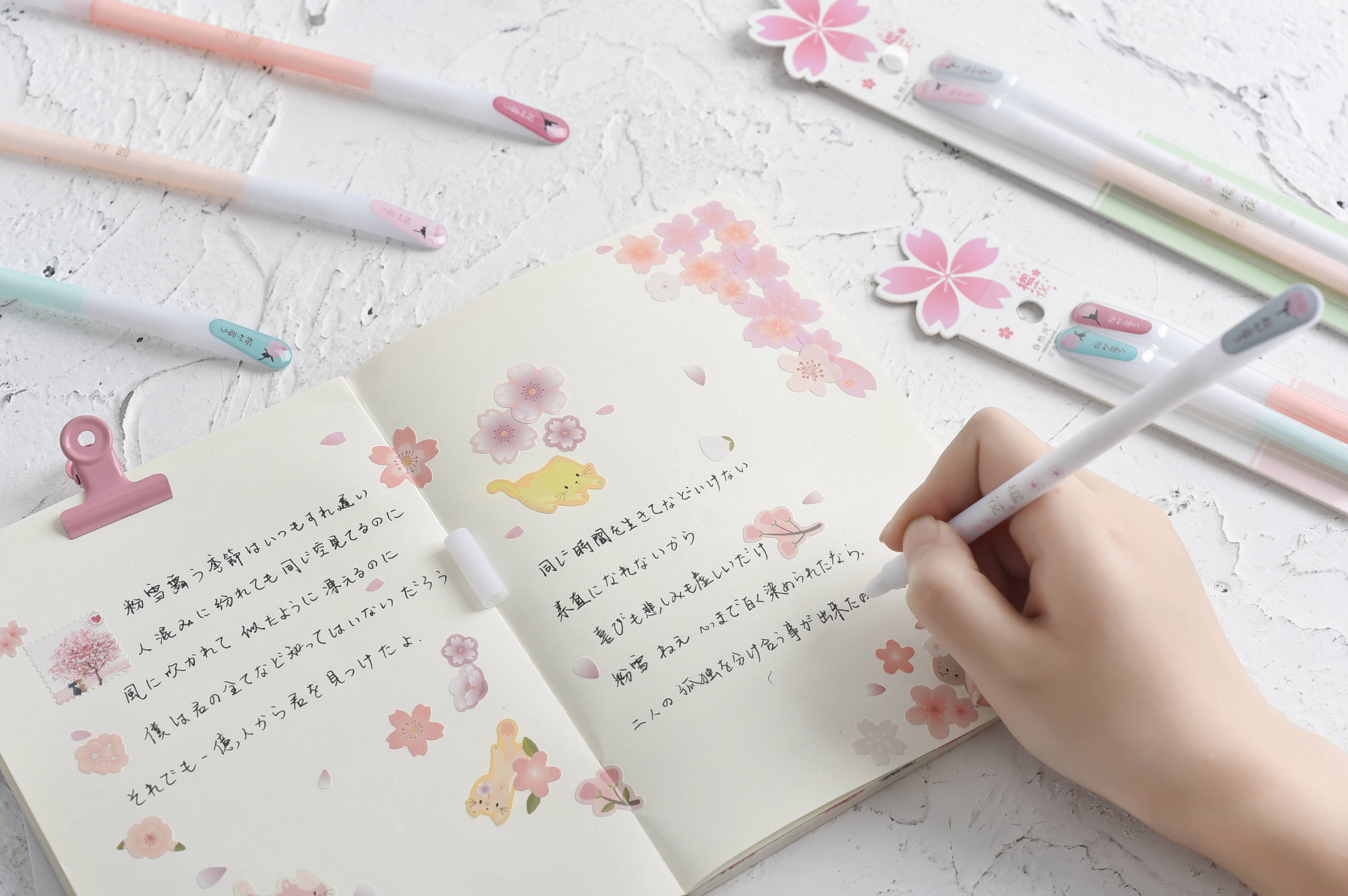 Cherry drop plastic pen cute student pen，