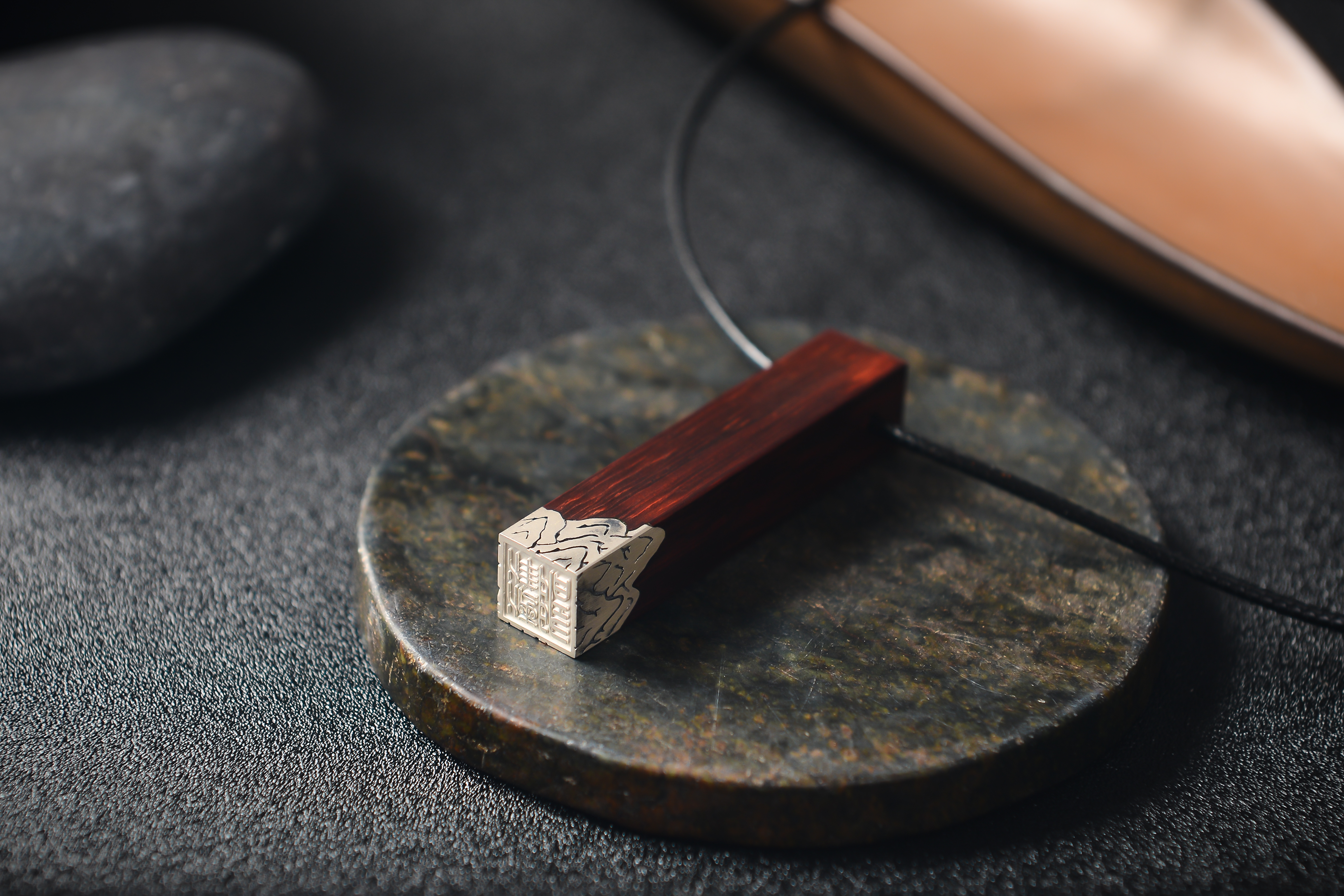 Handicrafts, ornaments, seal design, fine products，