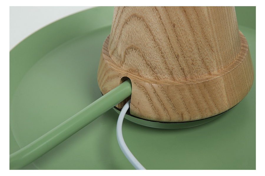 Reprint，industrial design，product design，Desk lamp，comfortable，beautiful，