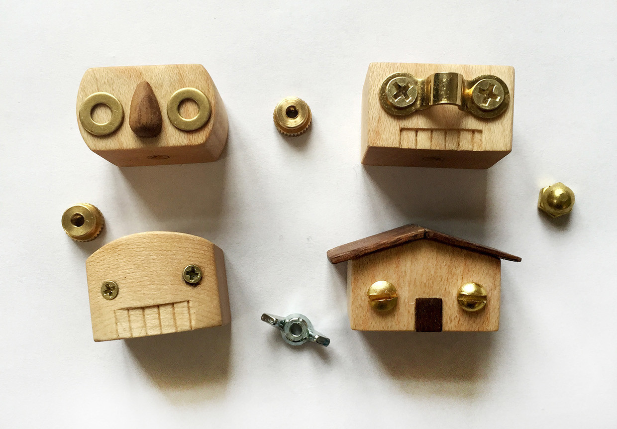 Toys，wood，Children's products，Metal，Ornaments，