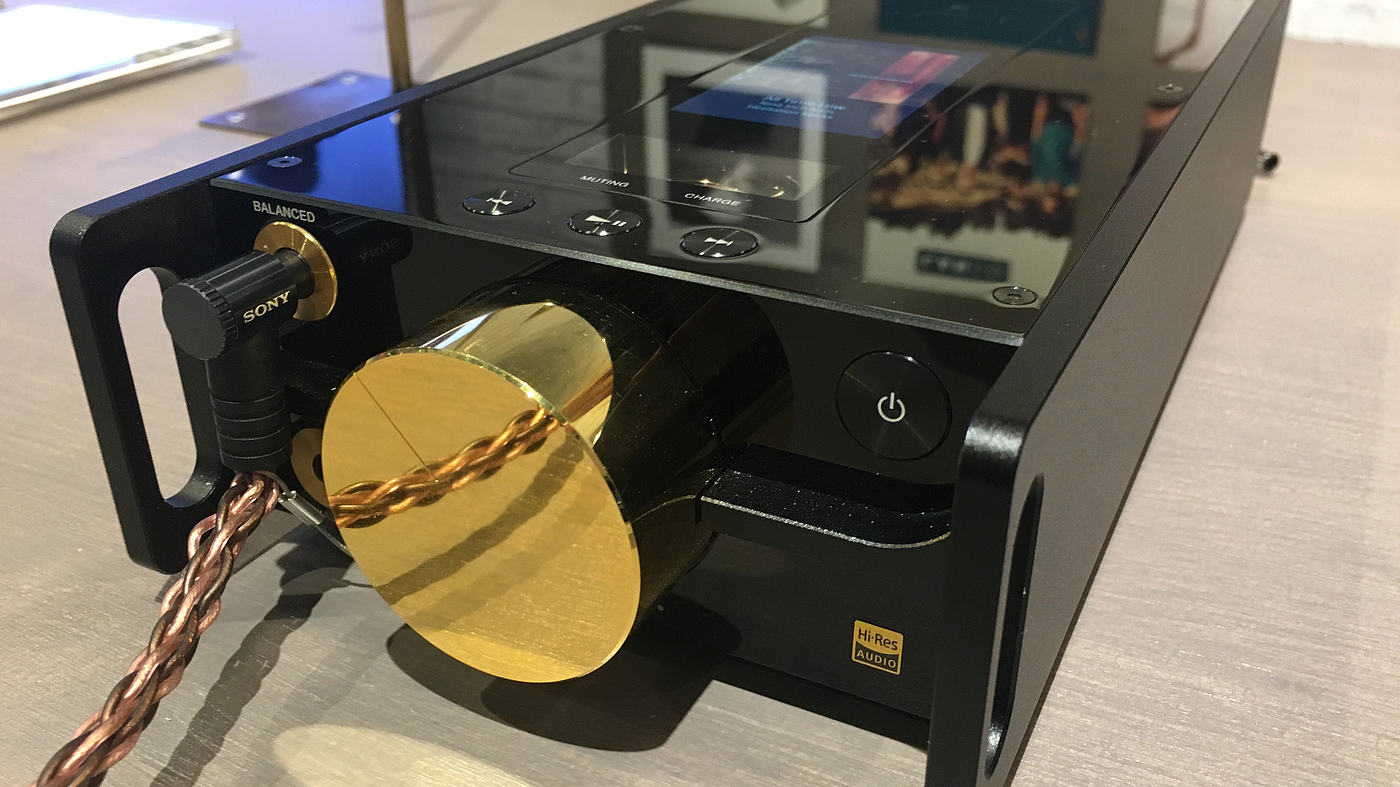 reddot，Sony，music player ，DMP-Z1，2019 red dot product design award，