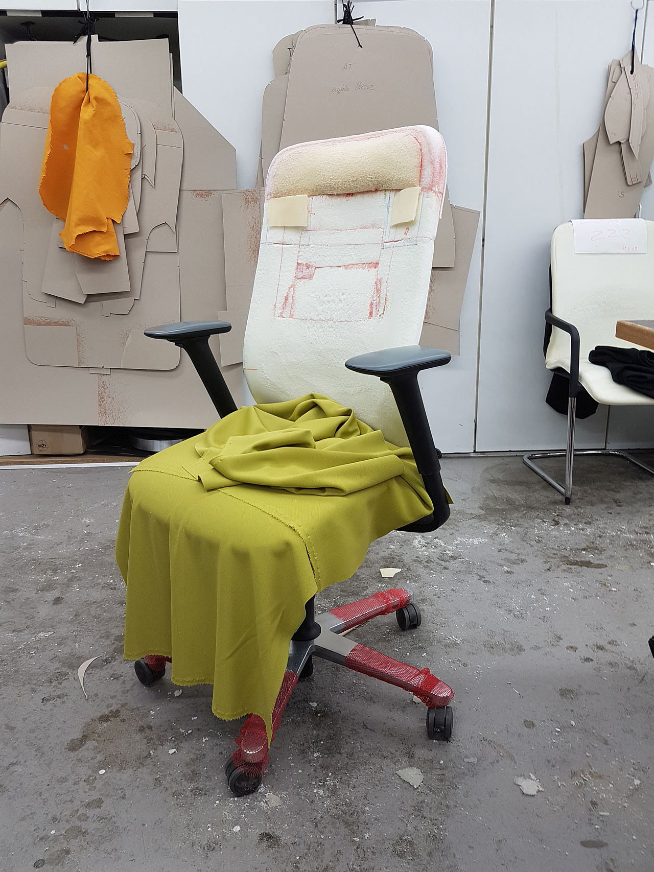 furniture，office，chair，Computer chair，chair，to work in an office，