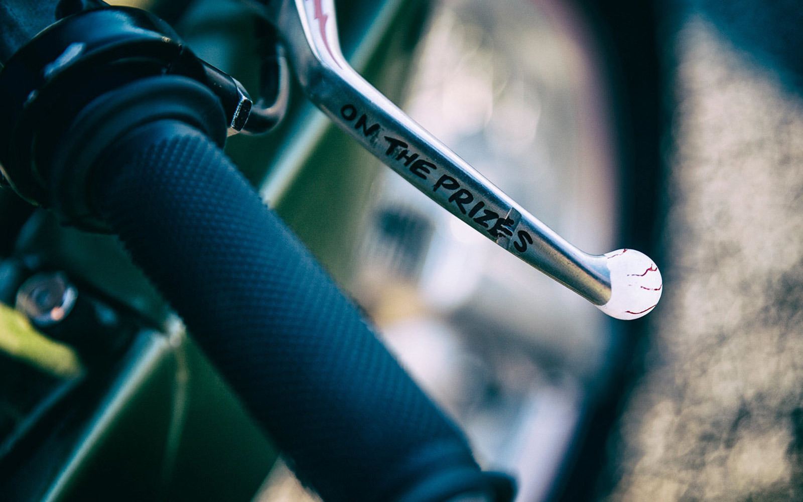 vehicle，Motorcycle，Simplicity，Metal，originality，